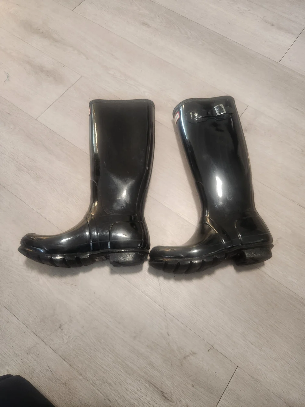 Hunter Original Tall Gloss Rain Boots Black Size 7